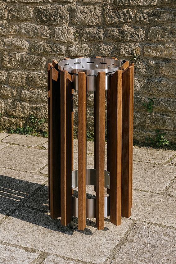 Corbeille urbaine en bois de frêne thermotraité (tht), ronde 50 L