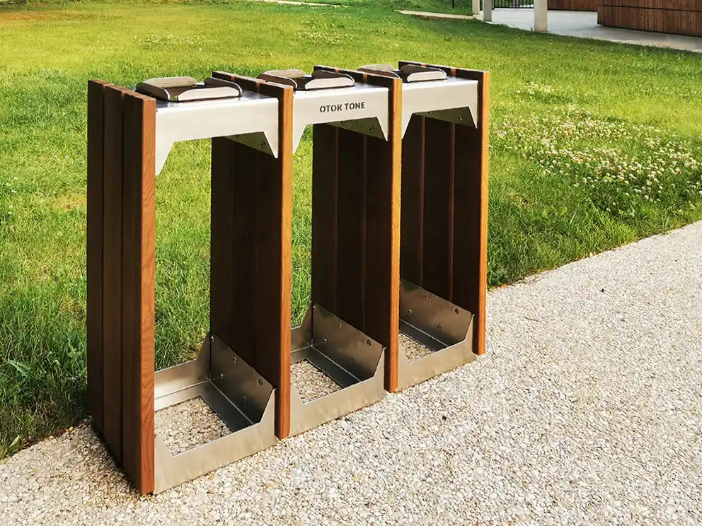 Corbeilles de tri en bois pour collectivité